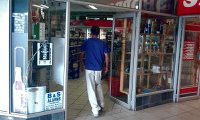 Our Piketberg Liquor store will delight you with ou superb service and great range of liquor.